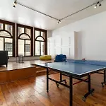 Spacious 2 Bed Apartment In City Centre